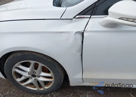 2016 Ford Fusion Se z USA, uszkodzony, nr VIN 3FA6P0H74GR352229